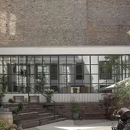 Hotel Kong Arthur 4*