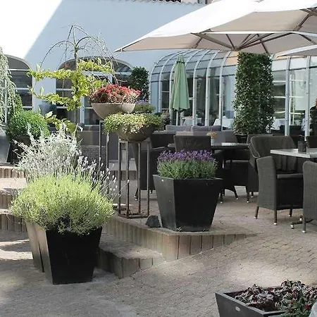 Hotel Kong Arthur 4*