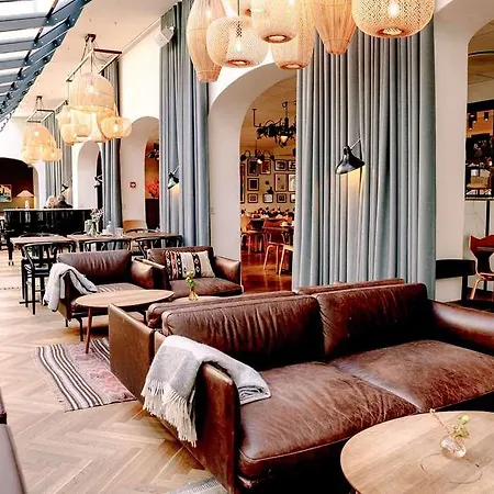 Hotel Kong Arthur 4*