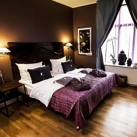 Hotel Kong Arthur 4*