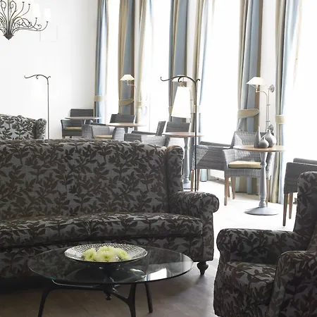 Kong Arthur Hotel 4*