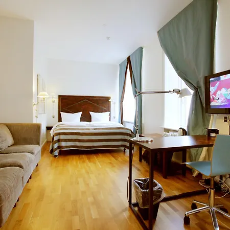 Kong Arthur Hotel 4*