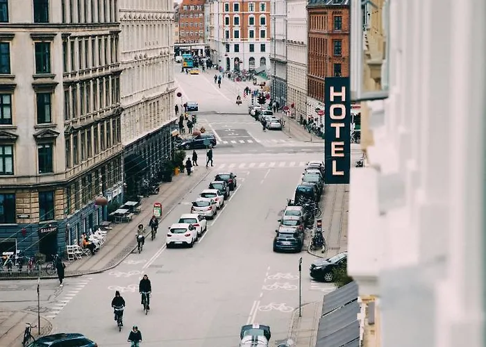 Kong Arthur מלון