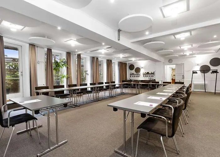 מלון Kong Arthur