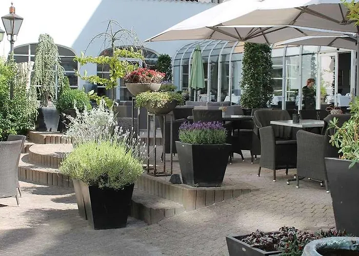 Hotel Kong Arthur 4*